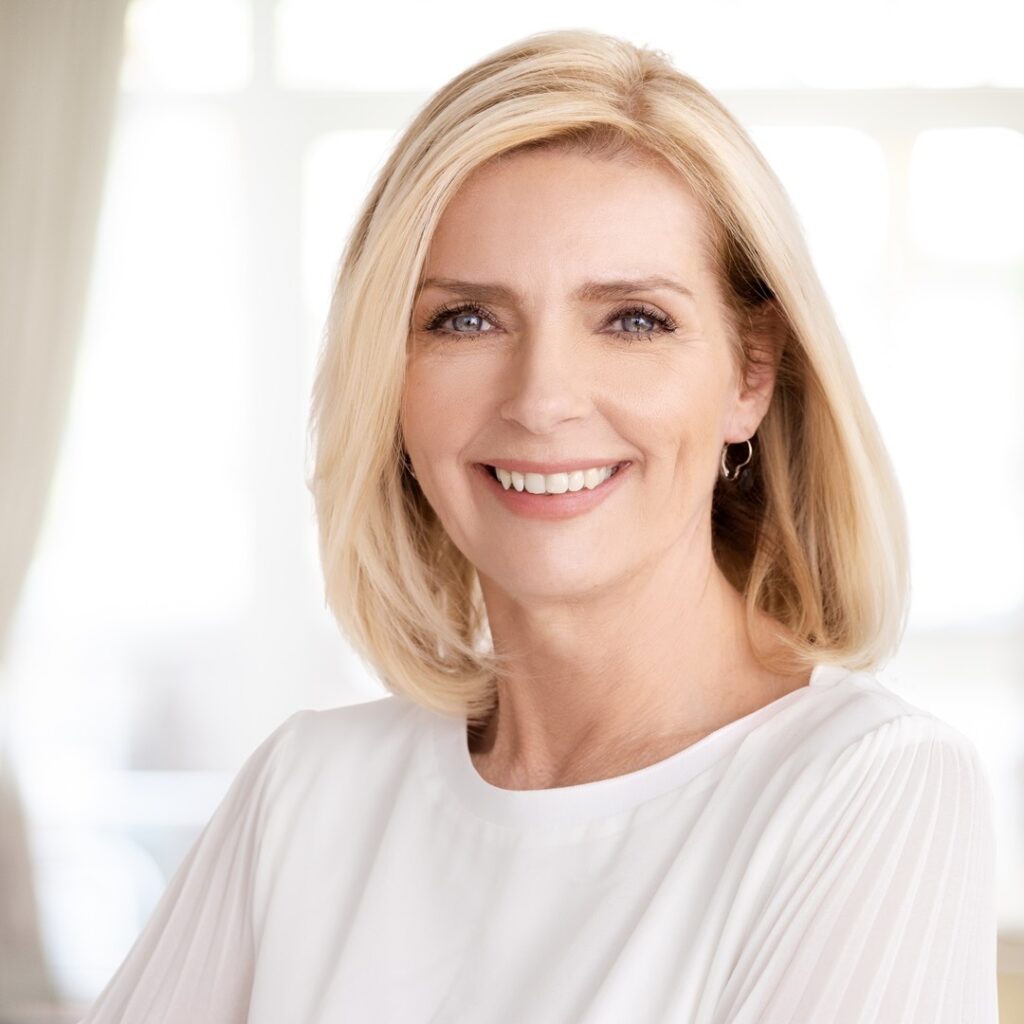 Fat Grafting Naturally Fills and Regenerates